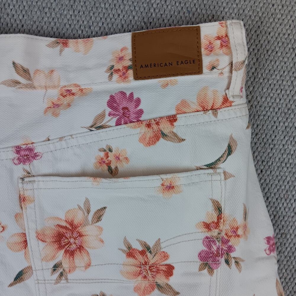 American‎ Eagle Shorts Womens 10 White Floral Print Pleated Summer Cottagecore - Picture 8 of 14
